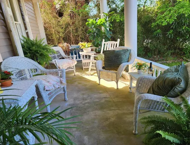 Somerset Suite hotel detail image 1