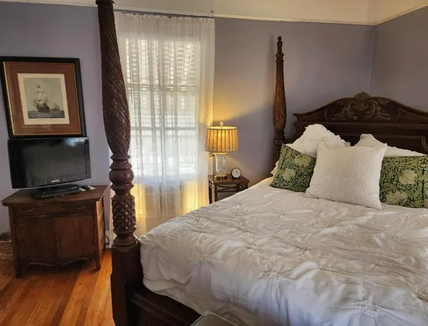 Somerset Suite hotel detail image 4