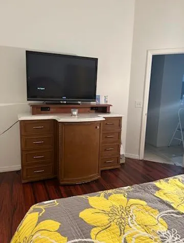 Disney's Bed & and Breakfast Bring Your Pets hotel detail image 2