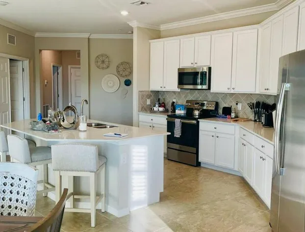 Modern Resort-Style Living hotel detail image 4