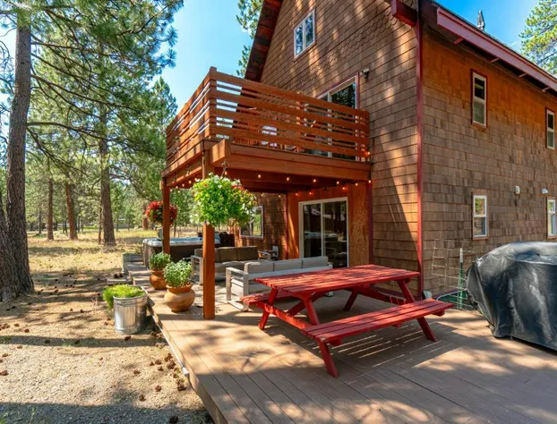 Juniper and Pine - A High Desert Lodge hotel detail image 2