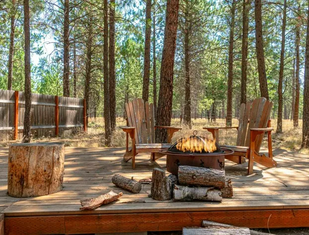 Juniper and Pine - A High Desert Lodge hotel detail image 3