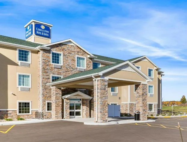 Cobblestone Hotel & Suites - Denmark/Green Bay hotel detail image 1