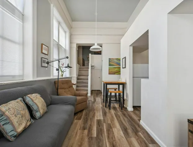 The Carrick hotel detail image 2