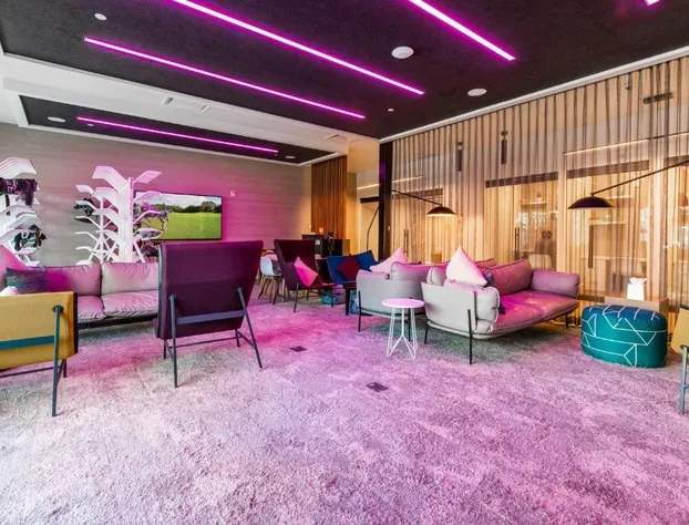 Yotelpad by All Seasons Resort Lodging hotel detail image 4