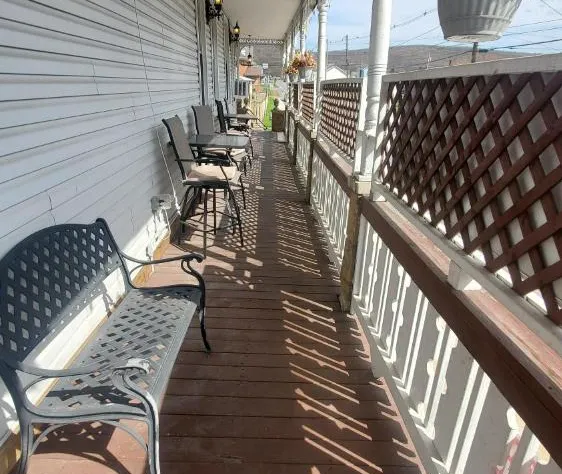 The Miner's Lodge hotel detail image 1