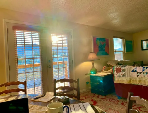 Mercury Mellow Manor... Views of Turtleback Mountain Near Spas and Rio hotel detail image 2