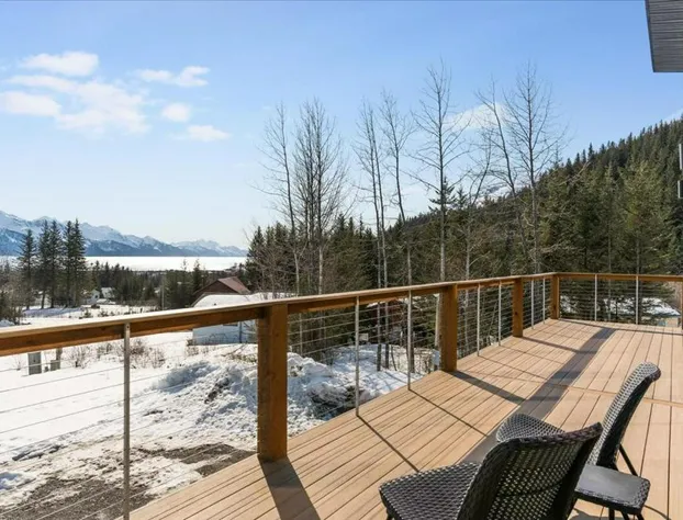 Alagnaq Inn Panoramic Views Modern Retreat hotel detail image 2