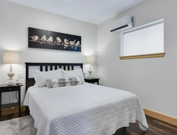 Magnolia Suite - Main Street Lodge in Berlin hotel detail image 3