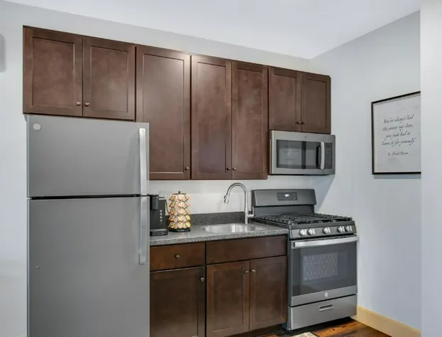 Magnolia Suite - Main Street Lodge in Berlin hotel detail image 4