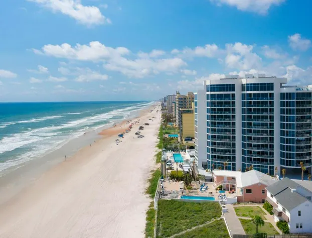 Max Beach Resort Sunset Suite 705 hotel detail image 4