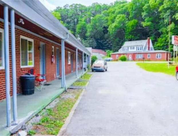 Travelers Inn by OYO Beaver, Hwy 19 hotel detail image 2