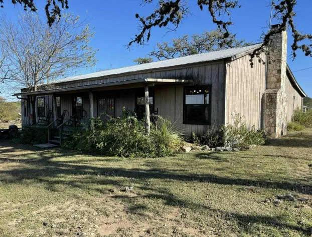 West 1077 Guest Ranch - Red Oak Room 5 hotel detail image 3
