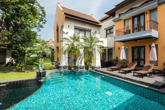 love stay hotel detail image 4