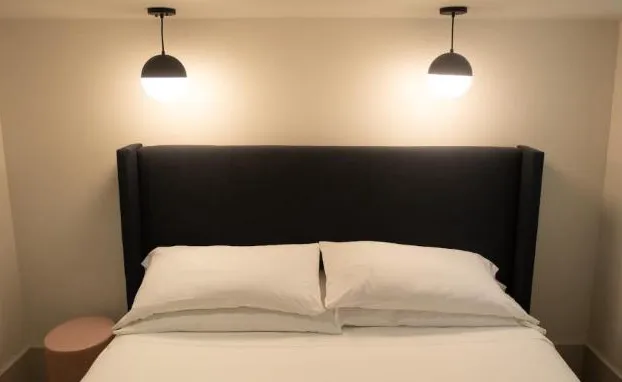 The Thomas Hotel - Garden Suite ADA - 02 hotel detail image 3