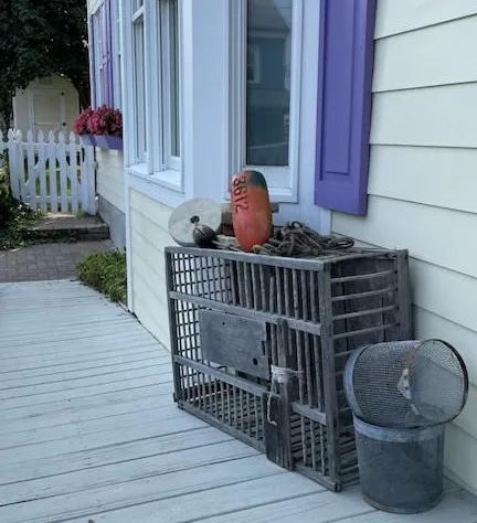 Hook Wine & Sinker~sleeps 14 to 16 includes slip at Inn water views!!! hotel detail image 2