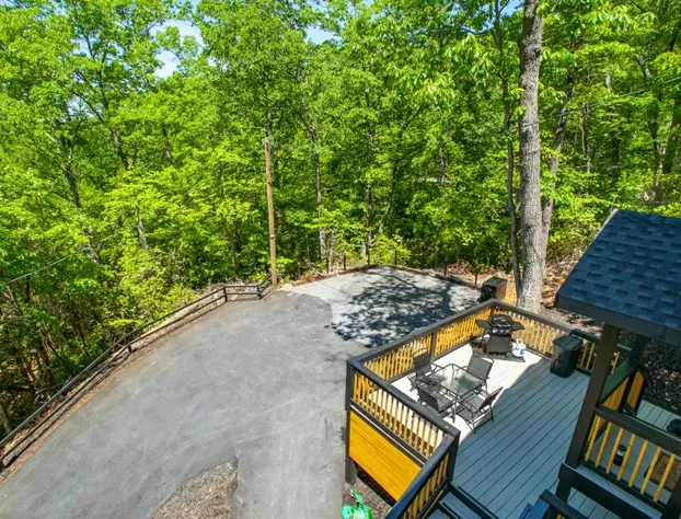 Sweet Honey Lodge - Newly Built Luxury Escape hotel detail image 2