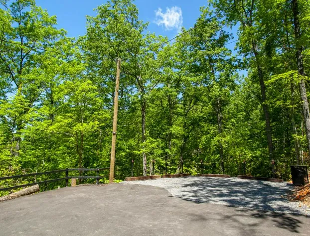 Sweet Honey Lodge - Newly Built Luxury Escape hotel detail image 4