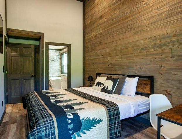 Sweet Honey Lodge - Newly Built Luxury Escape hotel detail image 1