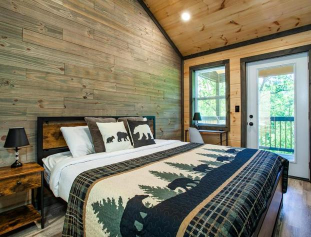 Sweet Honey Lodge - Newly Built Luxury Escape hotel detail image 2