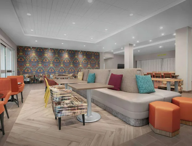 Home2 Suites By Hilton Phoenix North Happy Valley hotel detail image 3