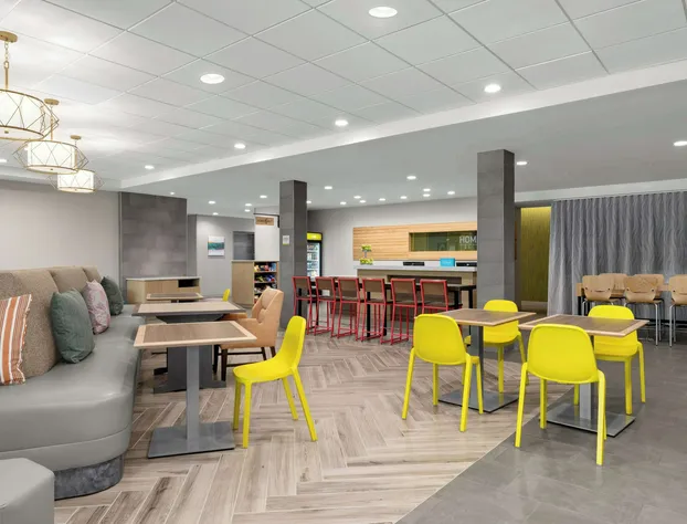 Home2 Suites By Hilton Niceville Eglin Air Force Base hotel detail image 4