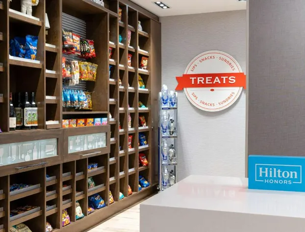 Hampton Inn & Suites Porter Ranch Los Angeles hotel detail image 2