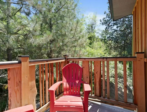 Lake Village Lodge hotel detail image 1