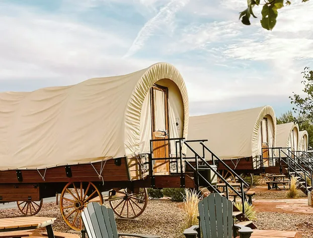 Zion White Bison hotel detail image 1