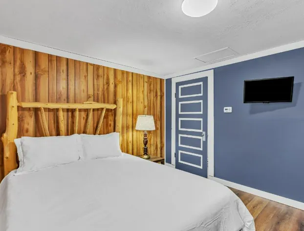 Eagles Nest Motel Unit 6 hotel detail image 3