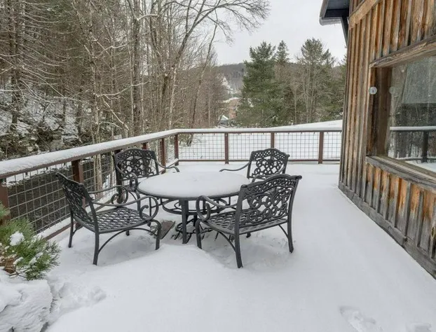 Emory Brook Lodge - Streamside Living hotel detail image 1