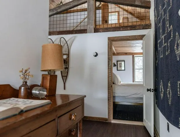 Emory Brook Lodge - Streamside Living hotel detail image 2