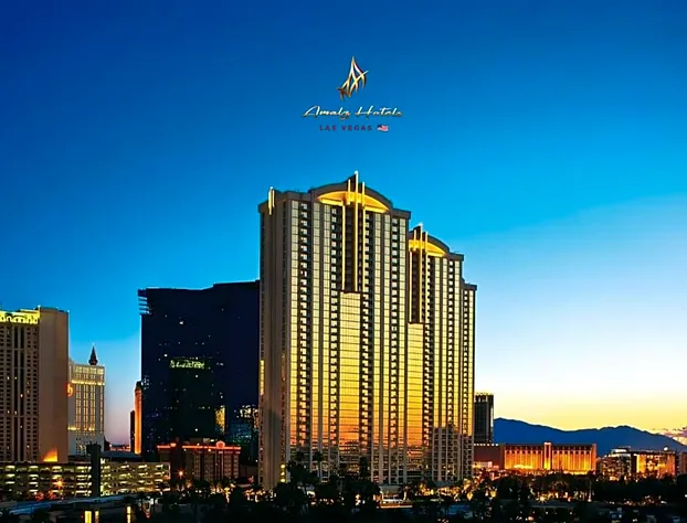 Amalz 2 Bedroom 3 Bathroom Balcony Suites at MGM Signature ! hotel detail image 4