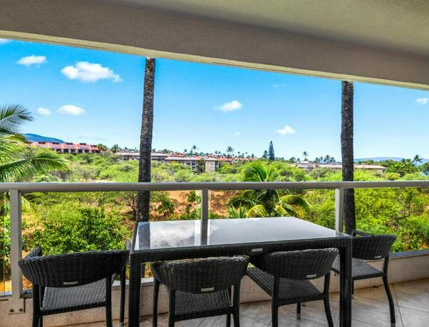 K B M Resorts Maui Banyan MBY-H413 NEW Remodeled 1B MB retreat with AC hotel detail image 1