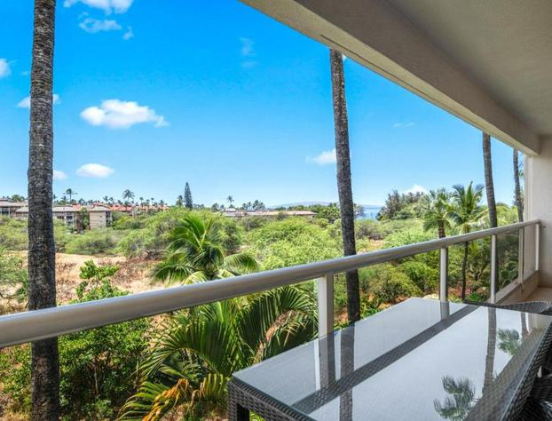K B M Resorts Maui Banyan MBY-H413 NEW Remodeled 1B MB retreat with AC hotel detail image 2