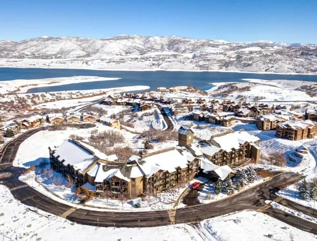 KBM Resorts MAS 2070 Modern 2BR Across from Deer Valley hotel detail image 2