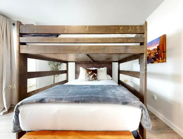 KBM Resorts MAS 2070 Modern 2BR Across from Deer Valley hotel detail image 4