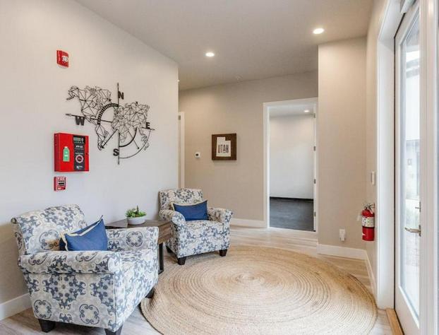 Ocotillo 24 Sleeps 16 Beautiful New Home Near Resort Splash Pad Views Resort Amenities hotel detail image 2