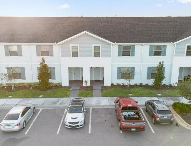 Windsor Resort 5br Private Poolhot Tub & Lakeview hotel detail image 2