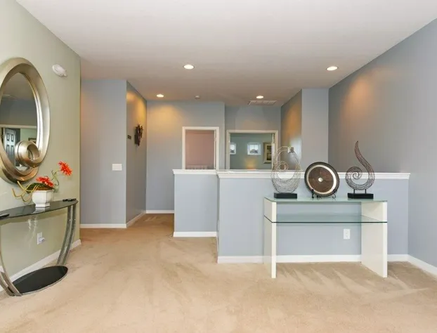 Wonderful 7-Bed Solterra Resort with Pool & Spa home hotel detail image 2