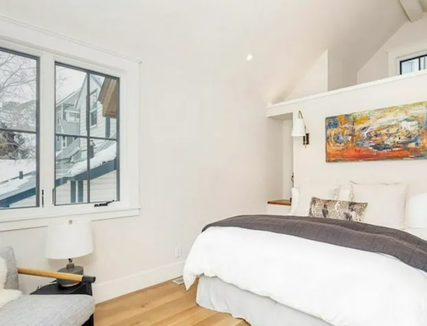 Perfect Mountain Lodge for family holiday hotel detail image 3