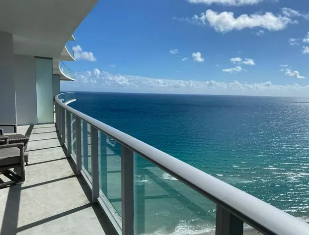 Amazing Ocean Views At Lyfe Resort By rent4us hotel detail image 3