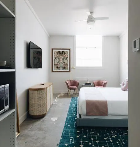 Fernwood Suite 103 at The Bellwether Hotel hotel detail image 4