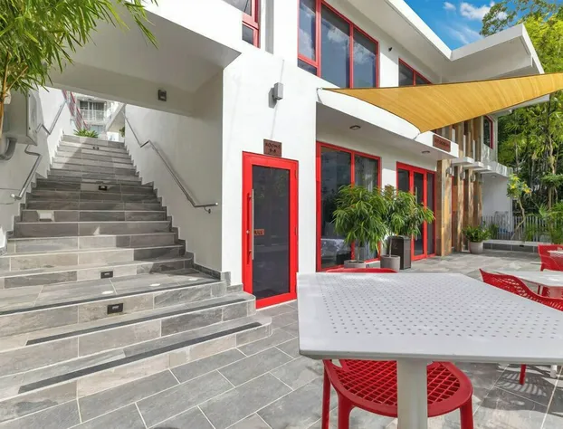 Red Door Inn hotel detail image 2