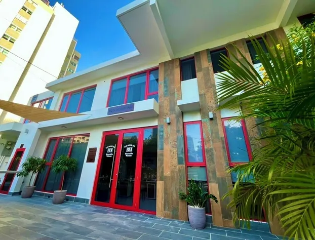 Red Door Inn hotel detail image 3