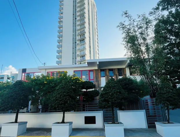 Red Door Inn hotel detail image 4