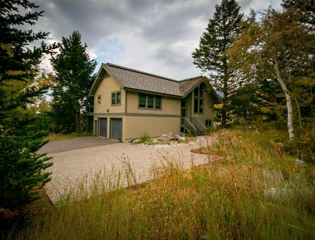 JHRL - Spacious 5 bedroom home a short walk to the base of Jackson Hole Mountain Resort hotel detail image 1