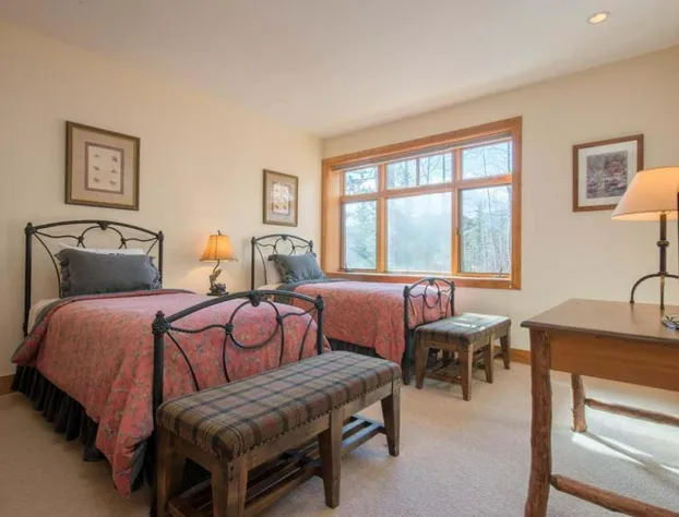 JHRL - Exquisite Western Granite Ridge Lodge #20 - Ski Accessed by Tow Rope hotel detail image 2