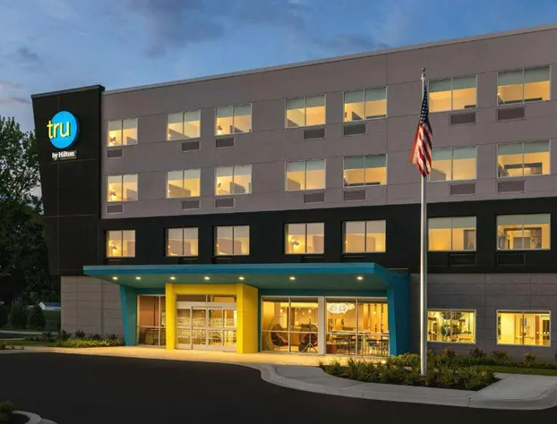 Tru By Hilton Martinsburg hotel detail image 1