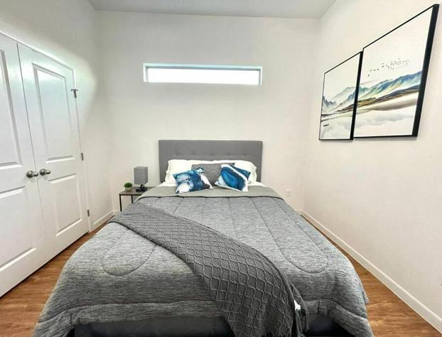 NEW! 5 min from Mall Airport and Dinning! hotel detail image 3